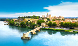 Provence et à Avignon