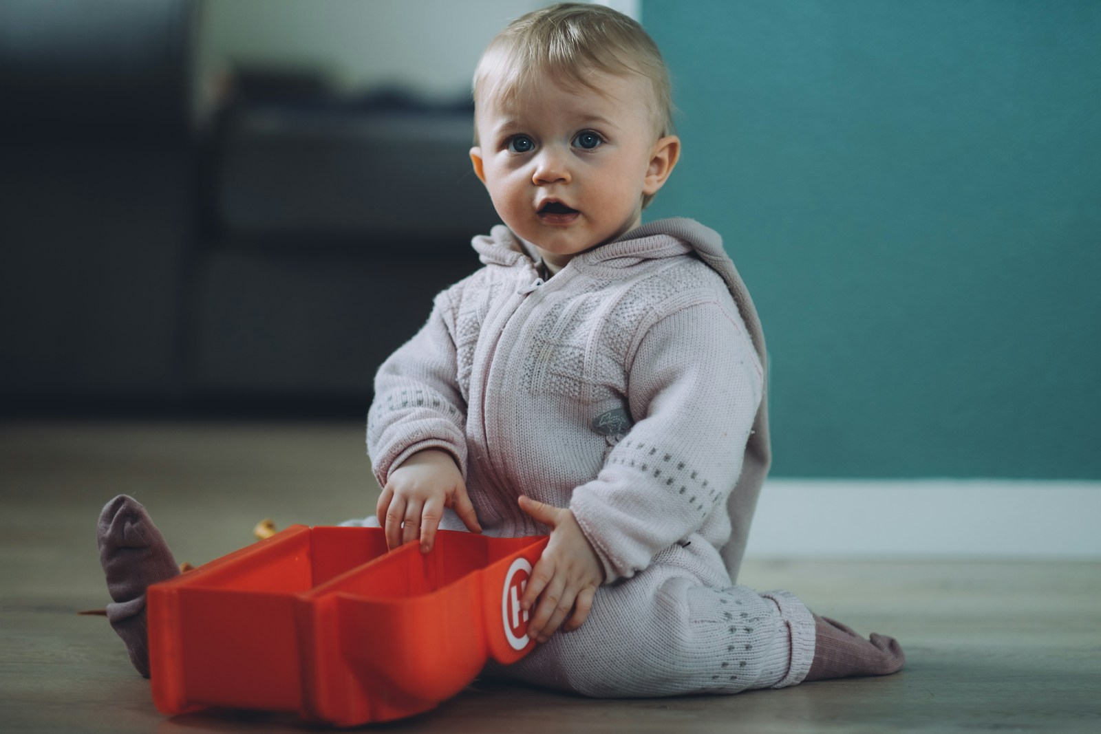 Cadeau bébé suisse : idées uniques pour marquer les naissances