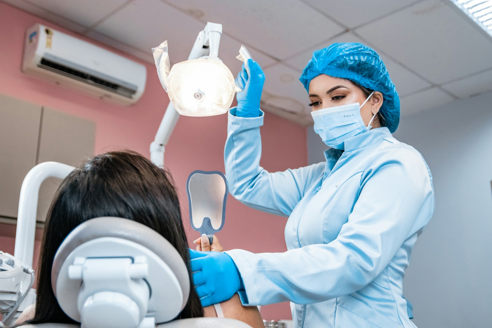 Quels gestes quotidiens permettent de conserver une bonne santé bucco-dentaire ?